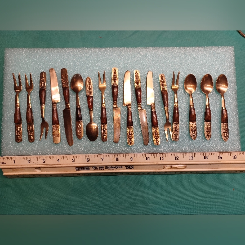Old Thailand Hindu God Elephant Rosewood Nickel Bronze Flatware 17 Piece Buddah